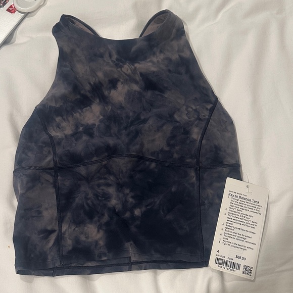 Lululemon Key to Balance Tank Top​​​​ - Picture 2 of 5